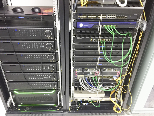 交換機除了硬件故障以外一般還有軟件故障，其中交換機軟件故障可以分為以下幾類：