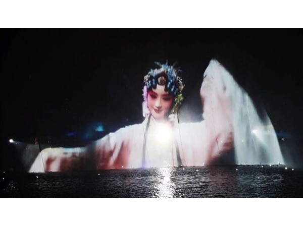 錯過了平安夜的音樂噴泉，不能再錯過30號的！
